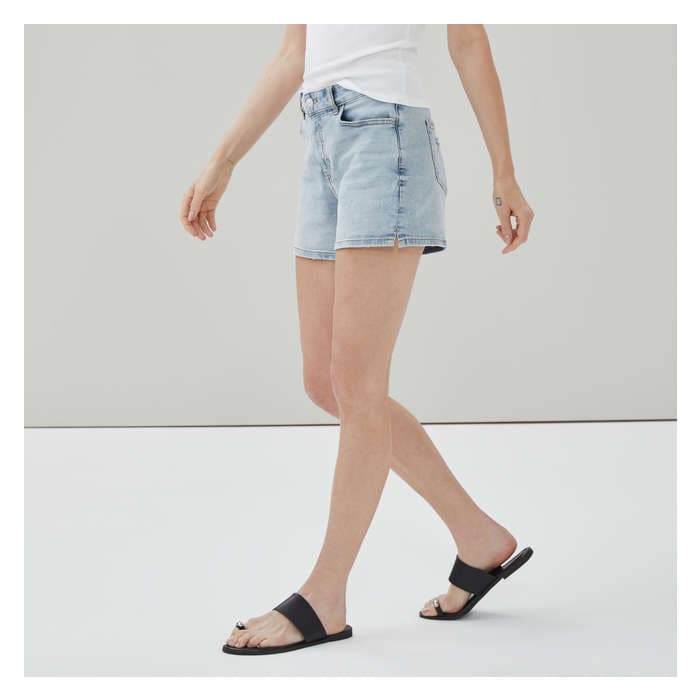 Women's Light Wash High Rise Denim Short - Light Wash